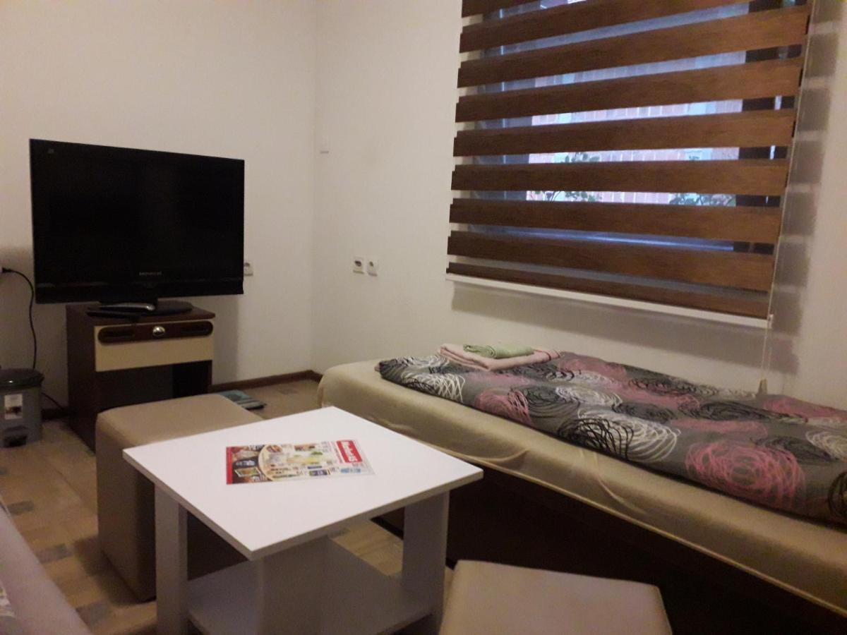 Hostel Topic بانيا لوكا المظهر الخارجي الصورة