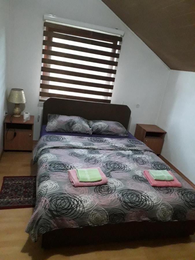 Hostel Topic بانيا لوكا المظهر الخارجي الصورة