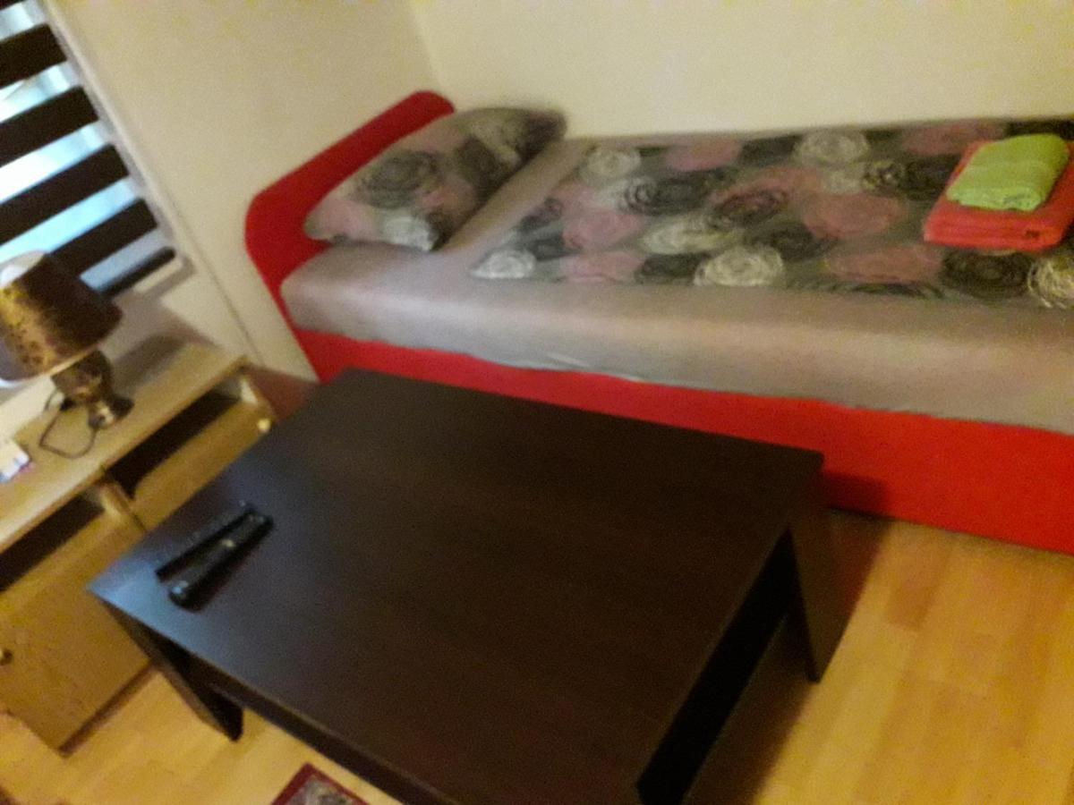 Hostel Topic بانيا لوكا المظهر الخارجي الصورة