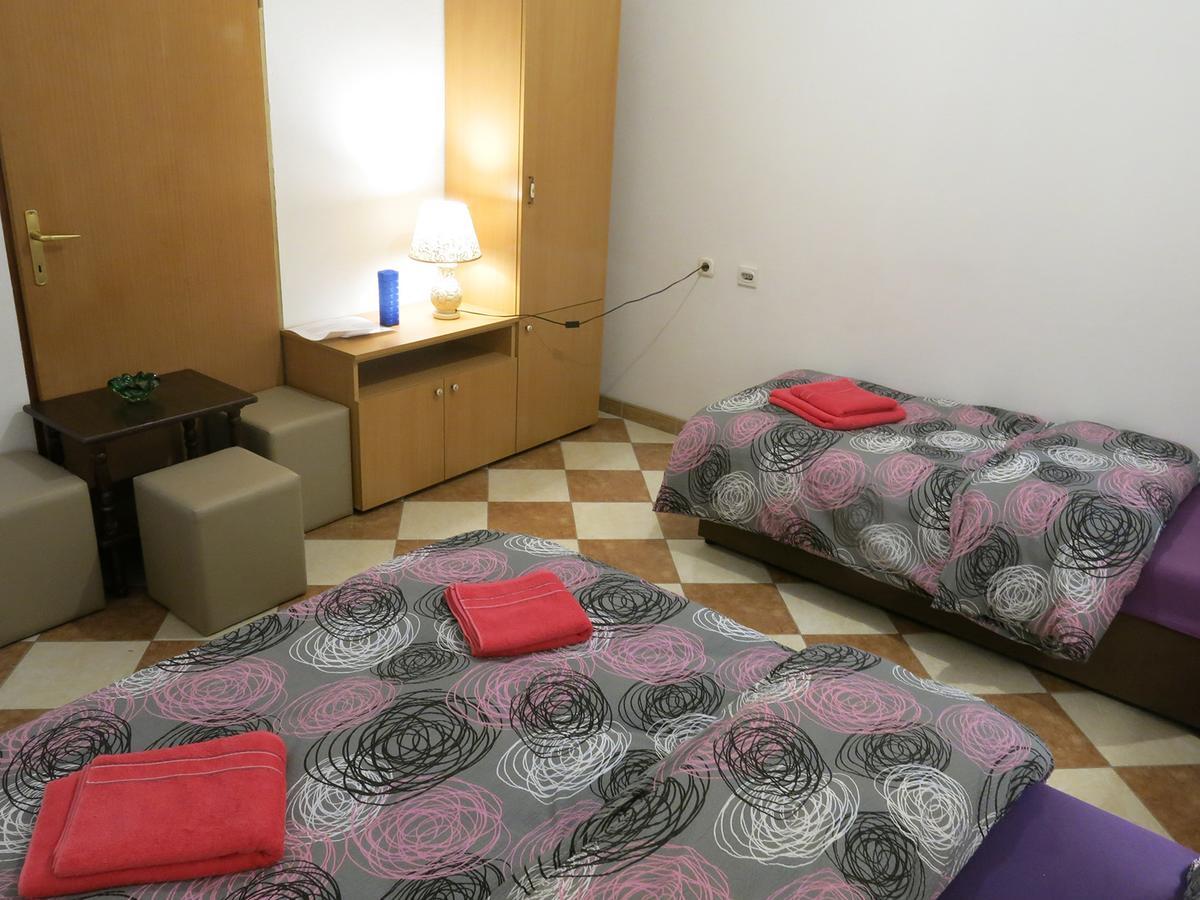 Hostel Topic بانيا لوكا المظهر الخارجي الصورة