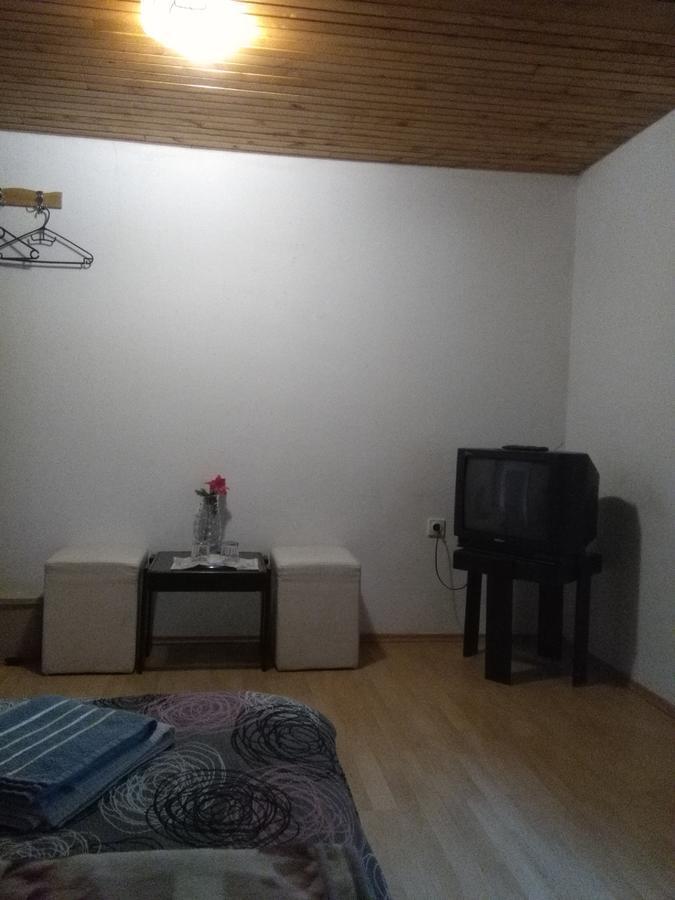 Hostel Topic بانيا لوكا المظهر الخارجي الصورة